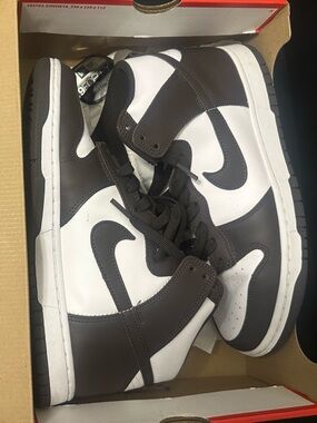 Nike Men's Dunks  High-Top Sneakers in White and Dark Brown